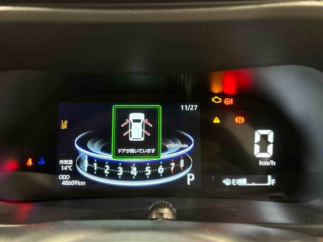 ロッキープレミアム　ナビ　パノラマモニター　ＥＴＣ　ドラレコＬＥＤヘッドランプ・フォグランプ　全車速追従機能付アダプティブクルーズコントロール　レーンキープコントロール　ブラインドスポットモニター　１７インチアルミホイール　シートヒーター（広島県）の中古車