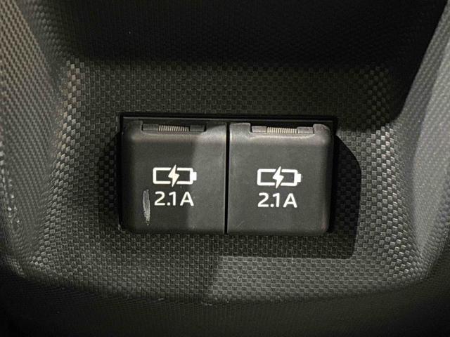 ロッキープレミアム　ナビ　パノラマモニター　ＥＴＣ　ドラレコＬＥＤヘッドランプ・フォグランプ　全車速追従機能付アダプティブクルーズコントロール　レーンキープコントロール　ブラインドスポットモニター　１７インチアルミホイール　シートヒーター（広島県）の中古車