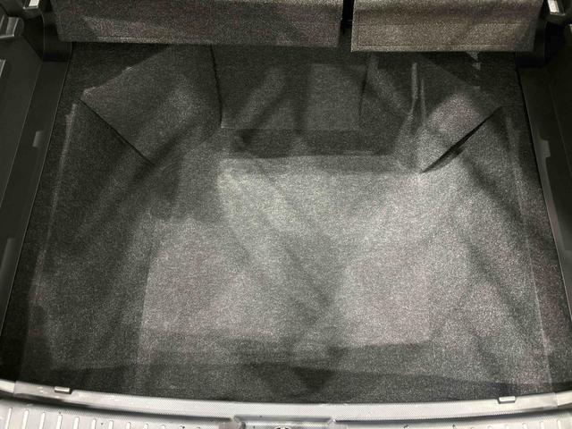 ロッキープレミアム　ナビ　パノラマモニター　ＥＴＣ　ドラレコＬＥＤヘッドランプ・フォグランプ　全車速追従機能付アダプティブクルーズコントロール　レーンキープコントロール　ブラインドスポットモニター　１７インチアルミホイール　シートヒーター（広島県）の中古車