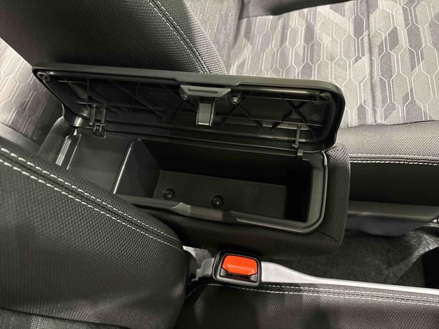 タフトGターボ ダーククロムベンチャー バックモニター対応スカイフィールトップ クロムパック メッキパック シルバーアンダーガーニッシュ インテリアアクセント LEDオートハイビーム&フォグランプ 電動パーキングブレーキ バックカメラ アルミホイール(広島県)の中古車