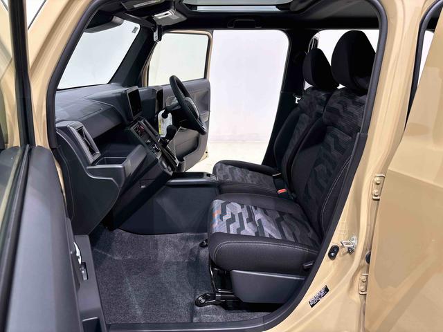 タフトGターボ ダーククロムベンチャー バックモニター対応スカイフィールトップ クロムパック メッキパック シルバーアンダーガーニッシュ インテリアアクセント LEDオートハイビーム&フォグランプ 電動パーキングブレーキ バックカメラ アルミホイール(広島県)の中古車