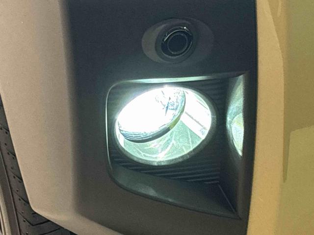 タフトGターボ ダーククロムベンチャー バックモニター対応スカイフィールトップ クロムパック メッキパック シルバーアンダーガーニッシュ インテリアアクセント LEDオートハイビーム&フォグランプ 電動パーキングブレーキ バックカメラ アルミホイール(広島県)の中古車