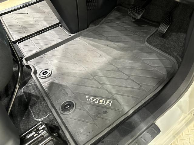 トールカスタムＧ　ターボ　ナビ　バックカメラ　ＥＴＣＬＥＤヘッドランプ・フォグランプ　　アルミホイール　オートライト　プッシュボタンスタート　クルーズコントロール　　コーナーセンサー　パワースライドドア　キーフリーシステム　電動パーキングブレーキ（広島県）の中古車