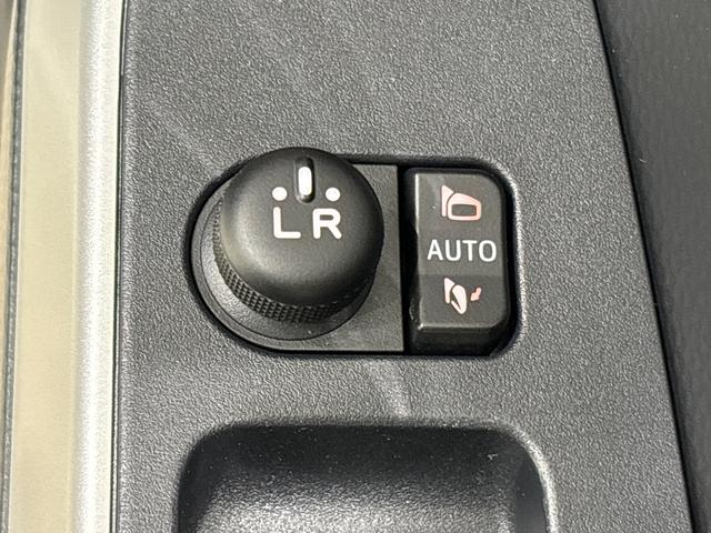 トールカスタムＧ　ターボ　ナビ　バックカメラ　ＥＴＣＬＥＤヘッドランプ・フォグランプ　　アルミホイール　オートライト　プッシュボタンスタート　クルーズコントロール　　コーナーセンサー　パワースライドドア　キーフリーシステム　電動パーキングブレーキ（広島県）の中古車