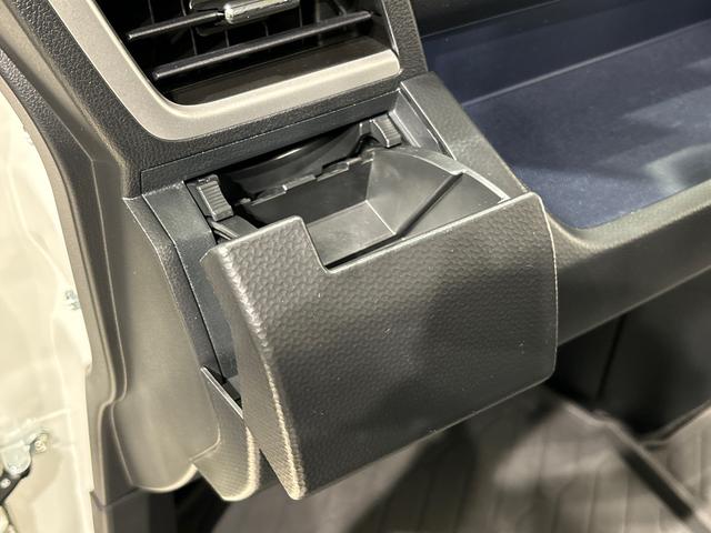 トールカスタムＧ　ターボ　ナビ　バックカメラ　ＥＴＣＬＥＤヘッドランプ・フォグランプ　　アルミホイール　オートライト　プッシュボタンスタート　クルーズコントロール　　コーナーセンサー　パワースライドドア　キーフリーシステム　電動パーキングブレーキ（広島県）の中古車