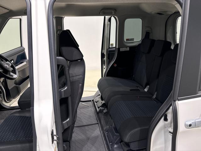 トールカスタムＧ　ターボ　ナビ　バックカメラ　ＥＴＣＬＥＤヘッドランプ・フォグランプ　　アルミホイール　オートライト　プッシュボタンスタート　クルーズコントロール　　コーナーセンサー　パワースライドドア　キーフリーシステム　電動パーキングブレーキ（広島県）の中古車