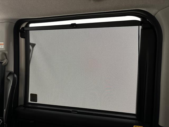 トールカスタムＧ　ターボ　ナビ　バックカメラ　ＥＴＣＬＥＤヘッドランプ・フォグランプ　　アルミホイール　オートライト　プッシュボタンスタート　クルーズコントロール　　コーナーセンサー　パワースライドドア　キーフリーシステム　電動パーキングブレーキ（広島県）の中古車