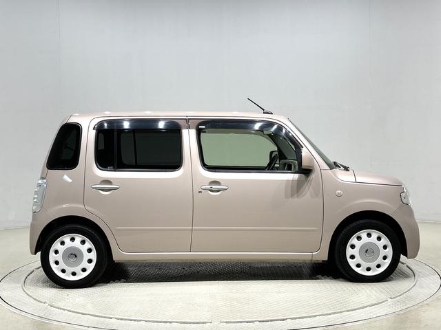 ミラココアココアＸ　ナビゲーション　バックカメラハロゲンヘッドランプ　セキュリティアラーム　フルホイールキャップ　電動格納式ドアミラー　ショツピングフック　オートエアコン（広島県）の中古車