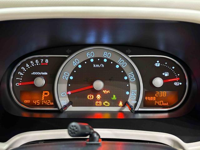 ミラココアココアＸ　ナビゲーション　バックカメラハロゲンヘッドランプ　セキュリティアラーム　フルホイールキャップ　電動格納式ドアミラー　ショツピングフック　オートエアコン（広島県）の中古車