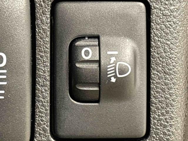 ミラココアココアＸ　ナビゲーション　バックカメラハロゲンヘッドランプ　セキュリティアラーム　フルホイールキャップ　電動格納式ドアミラー　ショツピングフック　オートエアコン（広島県）の中古車