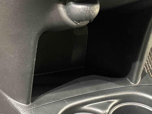 ミラココアココアＸ　ナビゲーション　バックカメラハロゲンヘッドランプ　セキュリティアラーム　フルホイールキャップ　電動格納式ドアミラー　ショツピングフック　オートエアコン（広島県）の中古車