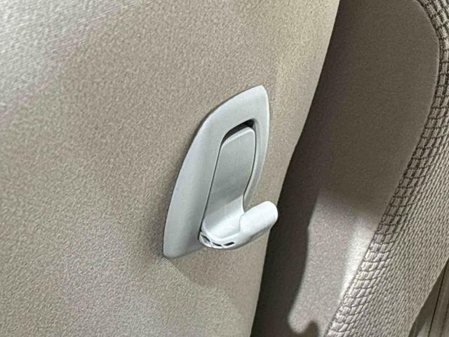 ミラココアココアＸ　ナビゲーション　バックカメラハロゲンヘッドランプ　セキュリティアラーム　フルホイールキャップ　電動格納式ドアミラー　ショツピングフック　オートエアコン（広島県）の中古車