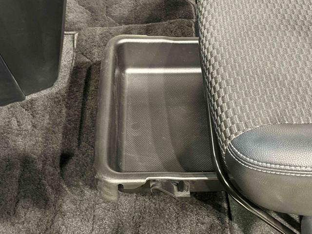 トールカスタムＧ　ターボ　カーナビ　ドライブレコーダー　ＥＴＣＬＥＤヘッドランプ・フォグランプ　　１５インチアルミホイール　オートライト　プッシュボタンスタート　クルーズコントロール　　コーナーセンサー　後席両側パワースライドドア　キーフリーシステム（広島県）の中古車