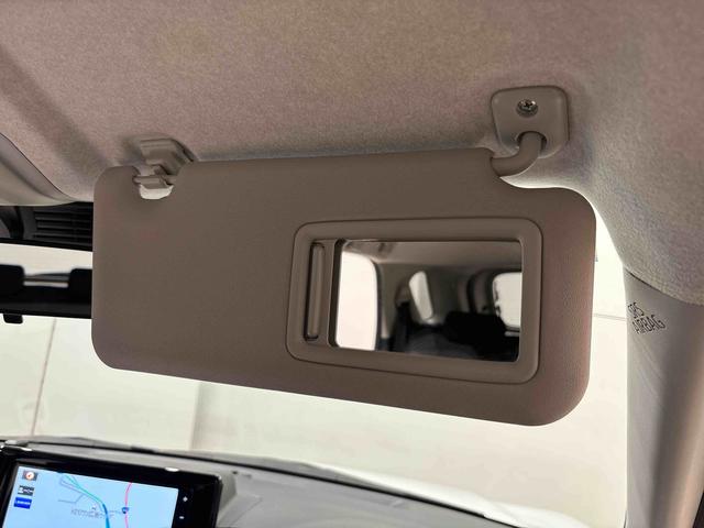 ロッキーＧ　ナビ　パノラマ　ＥＴＣ　ドラレコＬＥＤヘッドランプ・フォグランプ　全車速追従機能付アダプティブクルーズコントロール　レーンキープコントロール　１７インチアルミホイール　シートヒーター　プッシュボタンスタート（広島県）の中古車