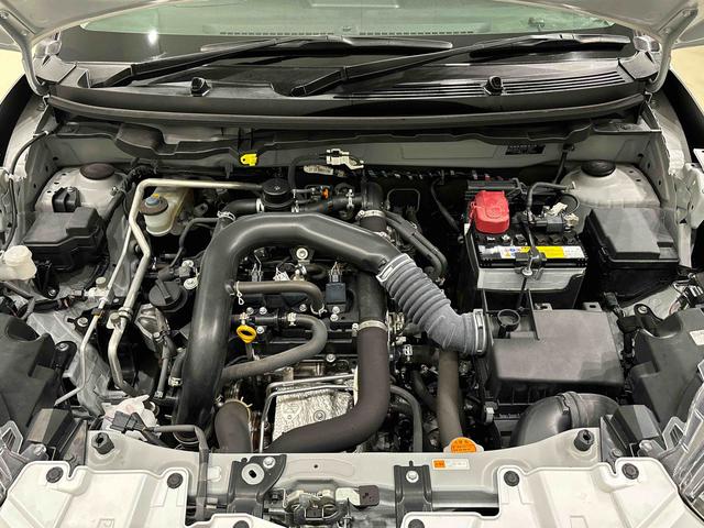 ロッキーＧ　ナビ　パノラマ　ＥＴＣ　ドラレコＬＥＤヘッドランプ・フォグランプ　全車速追従機能付アダプティブクルーズコントロール　レーンキープコントロール　１７インチアルミホイール　シートヒーター　プッシュボタンスタート（広島県）の中古車