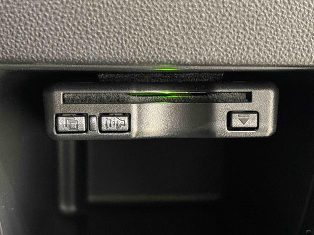 ムーヴキャンバスＧメイクアップＶＳ　ＳＡIII　ナビ　ＥＴＣＬＥＤヘッドランプ・フォグランプ　置き楽ボックス　オートライト　プッシュボタンスタート　セキュリティアラーム　パノラマモニター対応カメラ　両側パワースライドドア（広島県）の中古車