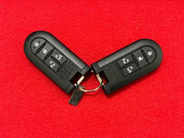 ムーヴキャンバスＧメイクアップＶＳ　ＳＡIII　ナビ　ＥＴＣＬＥＤヘッドランプ・フォグランプ　置き楽ボックス　オートライト　プッシュボタンスタート　セキュリティアラーム　パノラマモニター対応カメラ　両側パワースライドドア（広島県）の中古車