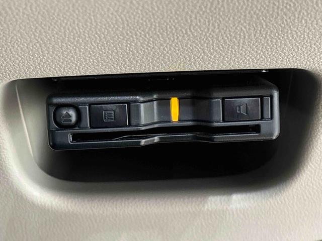 ムーヴXリミテッドII SAIII カーナビ バックカメラ ETC運転席側シートヒーター セキュリティアラーム 14インチアルミホイール キーフリー 電動格納式ドアミラー ショツピングフック オートエアコン トップシェイドガラス(広島県)の中古車