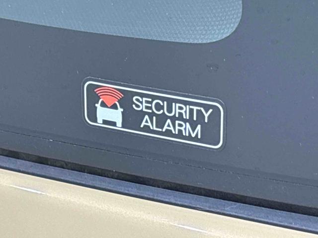 ムーヴキャンバスセオリーＸ　ナビゲーション　ドライブレコーダーハロゲンライト　足踏み式パーキングブレーキ　プッシュボタンスタート　セキュリティアラーム　両側パワースライドドア　オート電動格納式ドアミラー（広島県）の中古車