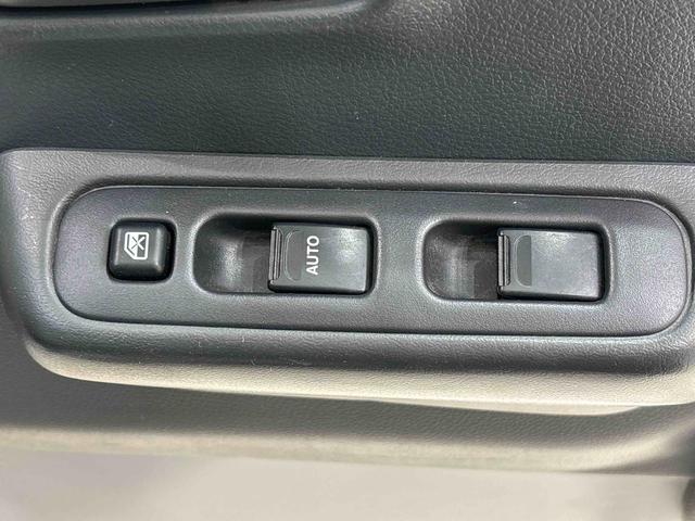 キャリイトラックＫＸ　ＡＭ／ＦＭラジオ　ＣＤチューナー　４ＷＤハロゲンヘッドライト　マニュアルエアコン　パワーウィンドウスイッチ　ヘッドライトマニュアルレベリング　キーレスエントリー（広島県）の中古車