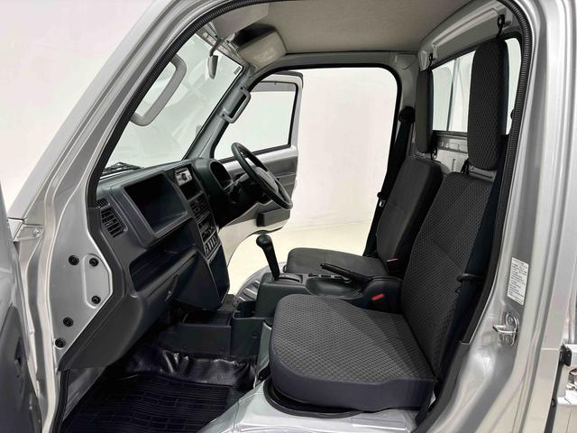 キャリイトラックＫＸ　ＡＭ／ＦＭラジオ　ＣＤチューナー　４ＷＤハロゲンヘッドライト　マニュアルエアコン　パワーウィンドウスイッチ　ヘッドライトマニュアルレベリング　キーレスエントリー（広島県）の中古車