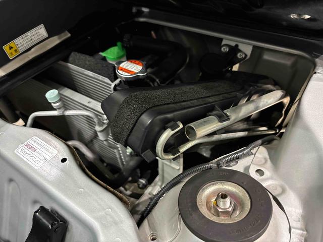 キャリイトラックＫＸ　ＡＭ／ＦＭラジオ　ＣＤチューナー　４ＷＤハロゲンヘッドライト　マニュアルエアコン　パワーウィンドウスイッチ　ヘッドライトマニュアルレベリング　キーレスエントリー（広島県）の中古車