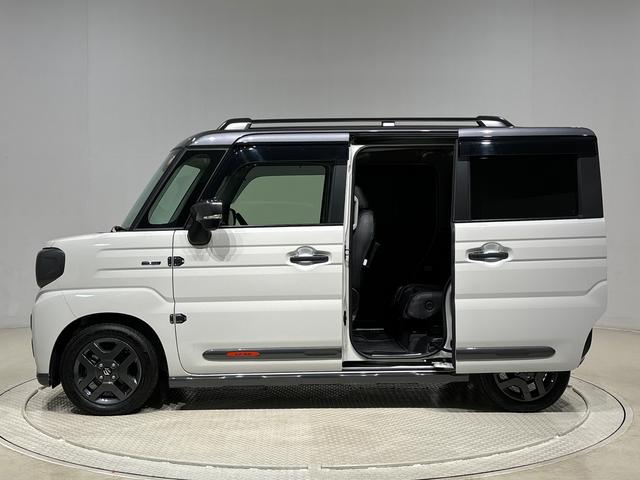 スペーシアギアハイブリッドＸＺ　ターボ　ナビ　ドラレコ　ＥＴＣＬＥＤオートライト　プッシュボタンスタート　オートエアコン　電動格納式ドアミラー　アルミホイール　キーフリーシステム（広島県）の中古車