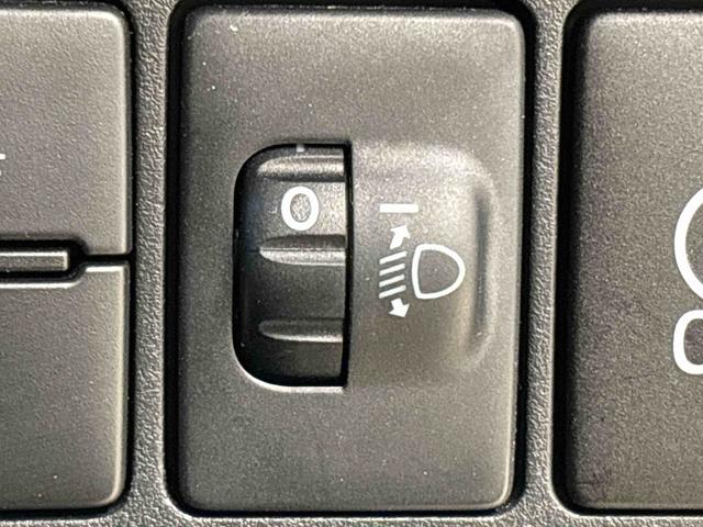 ハイゼットカーゴクルーズSAIII 2WD MT仕様 CD/ラジオチューナーLEDヘッドランプ 電動格納式カラードドアミラー トップシェイドガラス 荷室LEDランプ 12インチフルホイールキャップ コーナーセンサー キーレスエントリー(広島県)の中古車