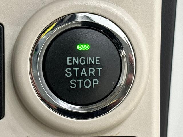 ムーヴキャンバスＸメイクアップリミテッド　ＳＡIIIハロゲンライト　ＬＥＤフォグランプ　オートライト　プッシュボタンスタート　セキュリティアラーム　パノラマモニター対応カメラ　両側パワースライドドア　７インチナビ　パノラマモニター　ドライブレコーダ（広島県）の中古車