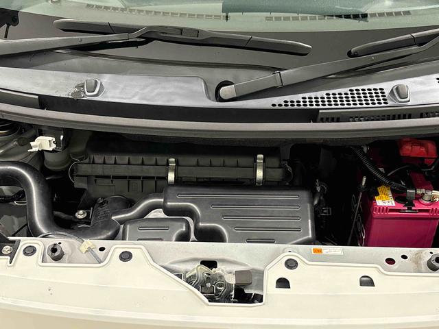 ムーヴキャンバスＸメイクアップリミテッド　ＳＡIIIハロゲンライト　ＬＥＤフォグランプ　オートライト　プッシュボタンスタート　セキュリティアラーム　パノラマモニター対応カメラ　両側パワースライドドア　７インチナビ　パノラマモニター　ドライブレコーダ（広島県）の中古車