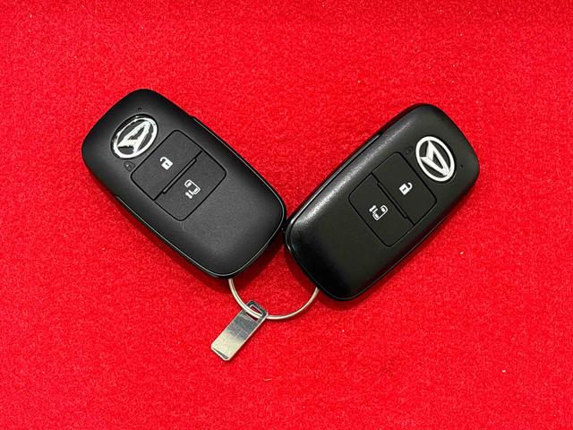 タントＸセレクション　純正ナビ　運転席・助手席シートヒーター純正ナビ装着用アップグレードパック　両側スライド片側電動スライドドア　ドライブレコーダー　ＥＴＣ車載器　運転席ロングスライドシート　格納式リヤドアサンシェード　キーフリーシステム　オートライト（広島県）の中古車