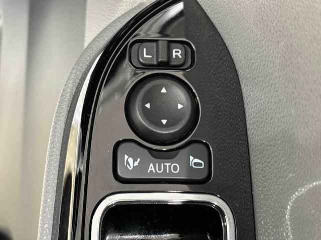 タントカスタムXセレクションLEDオートライト パワースライドドアウェルカムオープン機能 オート電動格納式ドアミラー 助手席ロングスライド 助手席イージークローザー アルミホイール キーフリーシステム(広島県)の中古車