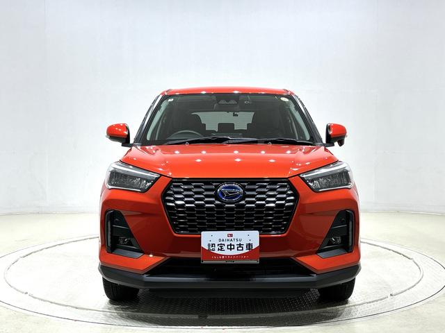 ロッキープレミアムＧ　ＨＥＶ　ナビ　ＥＴＣ車載器　ドライブレコーダーＬＥＤヘッドランプ・フォグランプ　全車速追従機能付アダプティブクルーズコントロール　レーンキープコントロール　ブラインドスポットモニター　１７インチアルミホイール　シートヒーター（広島県）の中古車