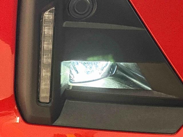 ロッキープレミアムＧ　ＨＥＶ　ナビ　ＥＴＣ車載器　ドライブレコーダーＬＥＤヘッドランプ・フォグランプ　全車速追従機能付アダプティブクルーズコントロール　レーンキープコントロール　ブラインドスポットモニター　１７インチアルミホイール　シートヒーター（広島県）の中古車