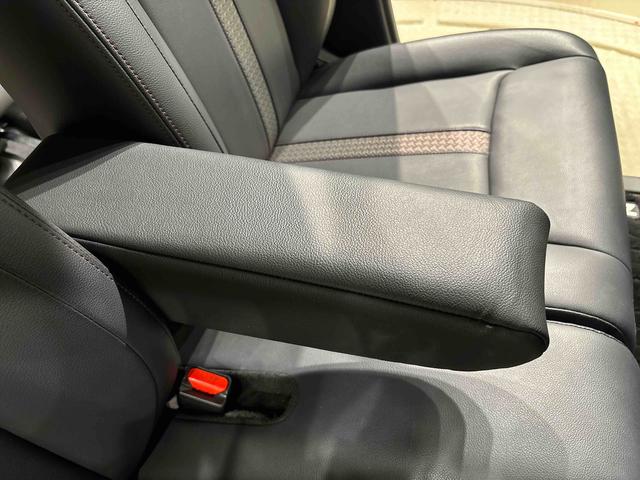 Ｎ−ＢＯＸカスタムＬターボ　ナビゲーション　ＥＴＣ　ドライブレコーダーＬＥＤオートライト　プッシュボタンスタート　オートエアコン　電動格納式ドアミラー　アルミホイール　キーフリーシステム（広島県）の中古車