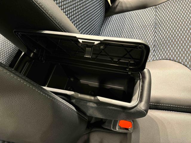 タントカスタムＸ　バックカメラ付き　両側パワースライドドアＬＥＤオートライト　パワースライドドアウェルカムオープン機能　電動パーキングブレーキ　運転席助手席シートヒーター　アルミホイール　キーフリーシステム　　オート電動格納式ドアミラー（広島県）の中古車