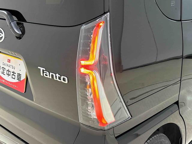 タントカスタムＸ　バックカメラ付き　両側パワースライドドアＬＥＤオートライト　パワースライドドアウェルカムオープン機能　電動パーキングブレーキ　運転席助手席シートヒーター　アルミホイール　キーフリーシステム　　オート電動格納式ドアミラー（広島県）の中古車