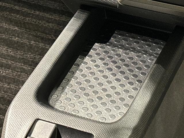 タフトＧ　クロムベンチャー　カーナビ　バックカメラ　ＥＴＣ車載器付スカイフィールトップ　クロムパック　メッキパック　シルバーアンダーガーニッシュ　インテリアアクセント　ＬＥＤオートライト＆フォグランプ　電動パーキングブレーキ　バックカメラ　アルミホイール（広島県）の中古車