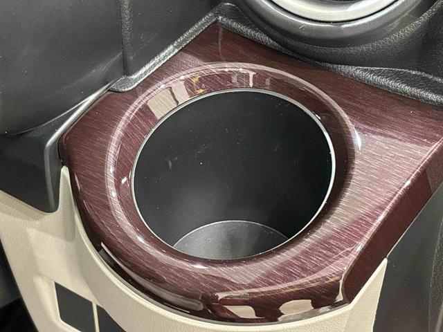 キャストスタイルＧ　ＶＳ　ＳＡIII　ナビゲーション　ＥＴＣパノラマモニター対応カメラ　運転席・助手席シートヒーター　ＬＥＤヘッドランプ・フォグランプ　アルミホイール　オートライト　プッシュボタンスタート　セキュリティアラーム（広島県）の中古車