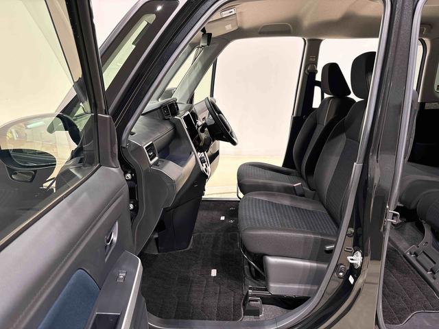 トールカスタムＧ　バックモニター対応　電動パーキングブレーキＬＥＤヘッドランプ・フォグランプ　　１４インチアルミホイール　オートライト　プッシュボタンスタート　クルーズコントロール　　コーナーセンサー　パワースライドドア　キーフリーシステム（広島県）の中古車