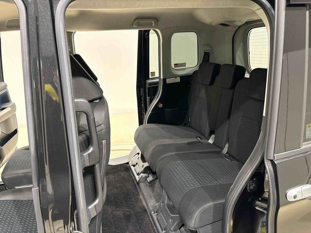 トールカスタムＧ　バックモニター対応　電動パーキングブレーキＬＥＤヘッドランプ・フォグランプ　　１４インチアルミホイール　オートライト　プッシュボタンスタート　クルーズコントロール　　コーナーセンサー　パワースライドドア　キーフリーシステム（広島県）の中古車