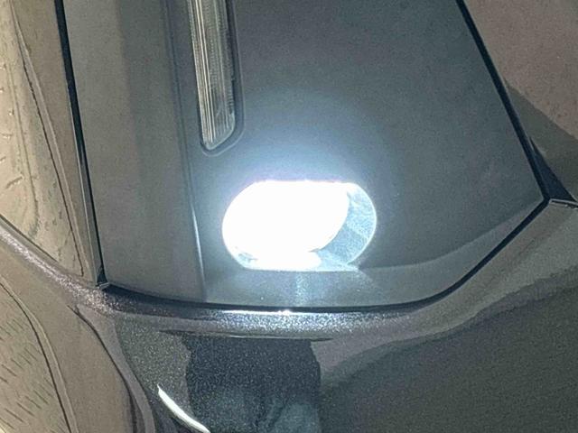 トールカスタムＧ　バックモニター対応　電動パーキングブレーキＬＥＤヘッドランプ・フォグランプ　　１４インチアルミホイール　オートライト　プッシュボタンスタート　クルーズコントロール　　コーナーセンサー　パワースライドドア　キーフリーシステム（広島県）の中古車