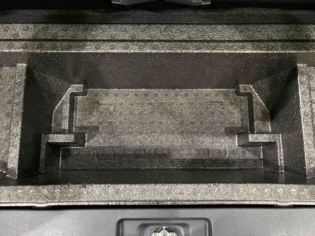 タントＸＬＥＤオートライト　片側パワースライドドアウェルカムオープン機能　電動パーキングブレーキ　運転席助手席シートヒーター　キーフリーシステム　　オート電動格納式ドアミラー（広島県）の中古車