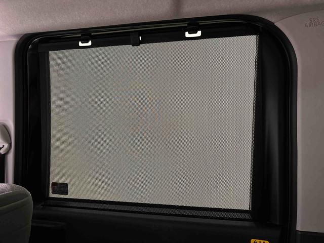 タントＸＬＥＤオートライト　片側パワースライドドアウェルカムオープン機能　電動パーキングブレーキ　運転席助手席シートヒーター　キーフリーシステム　　オート電動格納式ドアミラー（広島県）の中古車