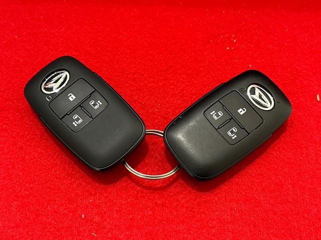 ムーヴキャンバスセオリーGLEDオートライト・フォグランプ 電動パーキングブレーキ プッシュボタンスタート セキュリティアラーム バックカメラ 両側パワースライドドアウエルカムオープン機能 オート電動格納式ドアミラー(広島県)の中古車