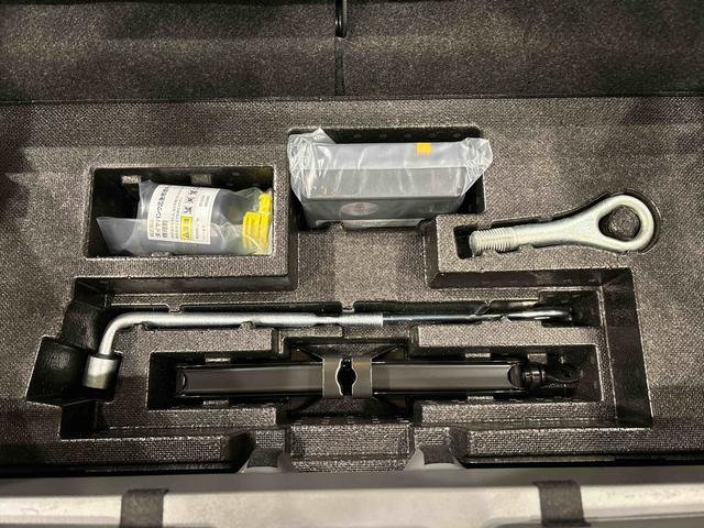 タフトＧ　クロムベンチャースカイフィールトップ　クロムパック　メッキパック　シルバーアンダーガーニッシュ　ＬＥＤオートライト＆フォグランプ　電動パーキングブレーキ　バックカメラ　１５インチアルミホイール（広島県）の中古車