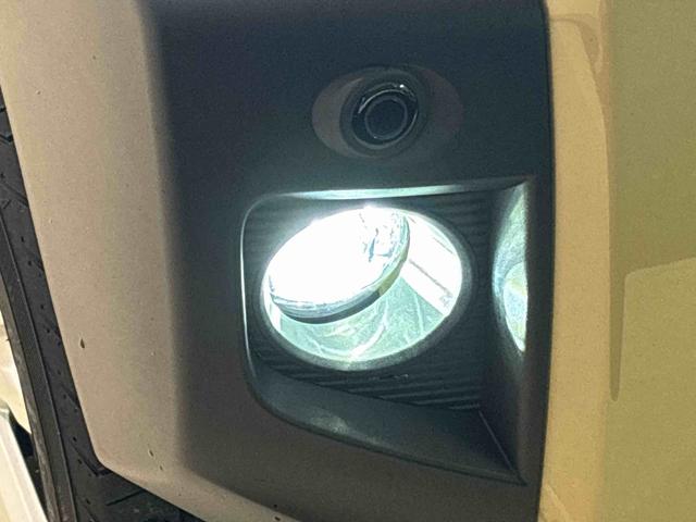 タフトＧ　クロムベンチャースカイフィールトップ　クロムパック　メッキパック　シルバーアンダーガーニッシュ　ＬＥＤオートライト＆フォグランプ　電動パーキングブレーキ　バックカメラ　１５インチアルミホイール（広島県）の中古車