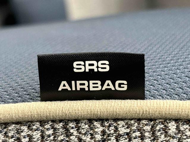 ムーヴキャンバスストライプスG バックモニター対応カメラ シートヒーターLEDオートライト・フォグランプ 電動パーキングブレーキ プッシュボタンスタート セキュリティアラーム バックカメラ 両側パワースライドドアウエルカムオープン機能 オート電動格納式ドアミラー(広島県)の中古車