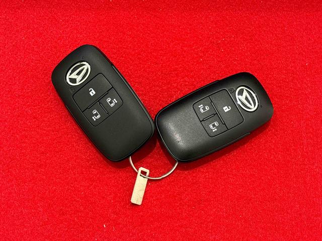 ムーヴキャンバスストライプスG バックモニター対応カメラ シートヒーターLEDオートライト・フォグランプ 電動パーキングブレーキ プッシュボタンスタート セキュリティアラーム バックカメラ 両側パワースライドドアウエルカムオープン機能 オート電動格納式ドアミラー(広島県)の中古車