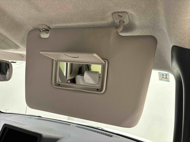 ムーヴキャンバスストライプスＧ　後席両側パワースライドドア　バックモニターＬＥＤオートライト・フォグランプ　電動パーキングブレーキ　プッシュボタンスタート　セキュリティアラーム　バックカメラ　オート電動格納式ドアミラー　運転席・助手席シートヒーター　サイドエアバッグ（広島県）の中古車